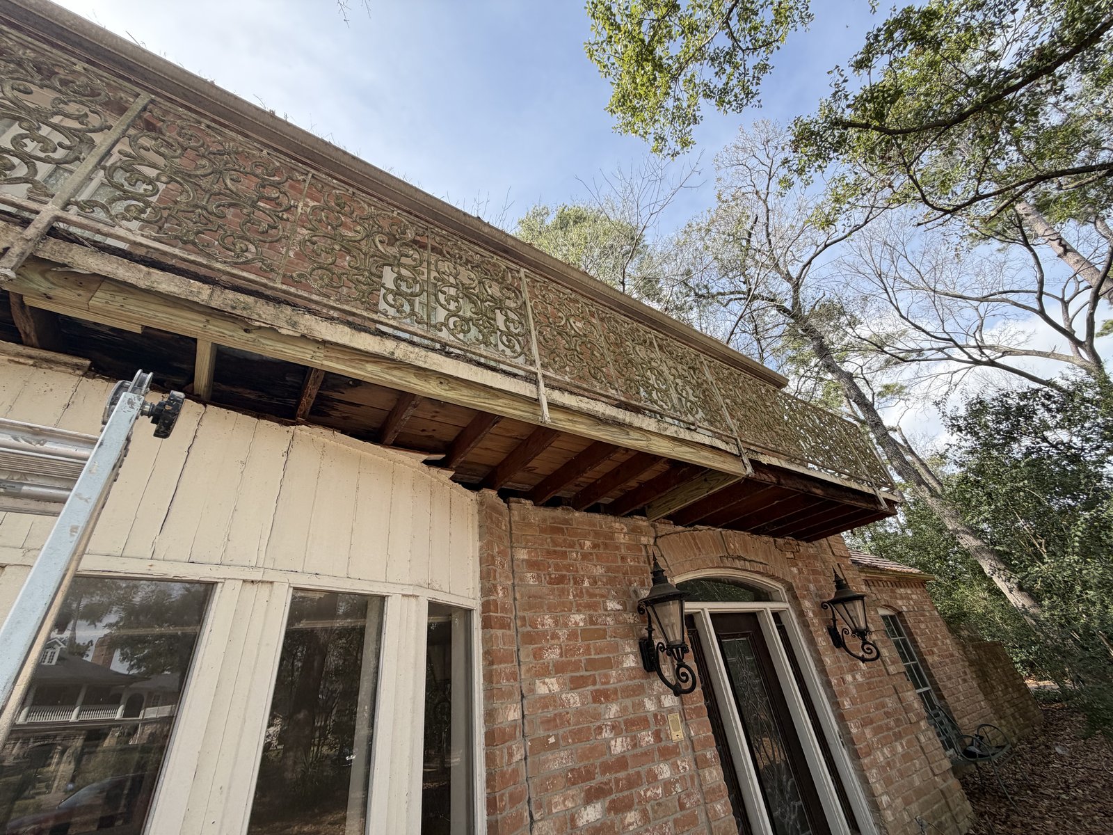 Exterior balcony repair