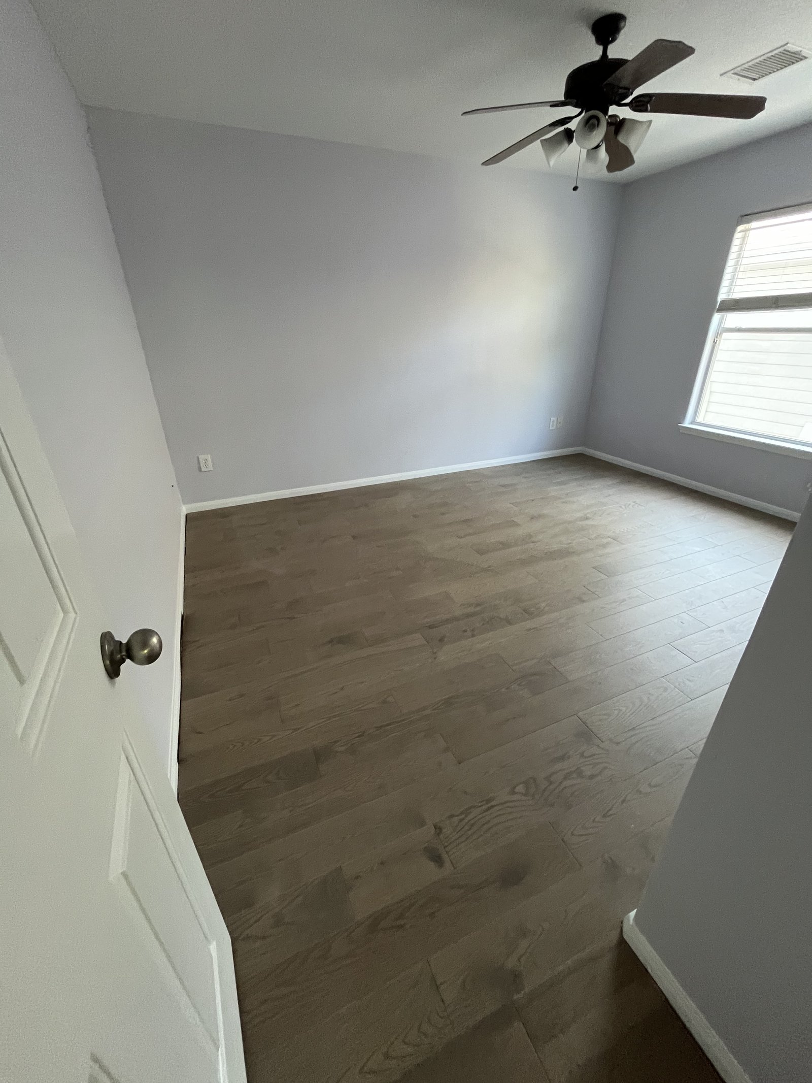 Carpet removal & engineered wood floor